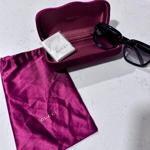 Gucci Black Sunglasses with Burgundy Case